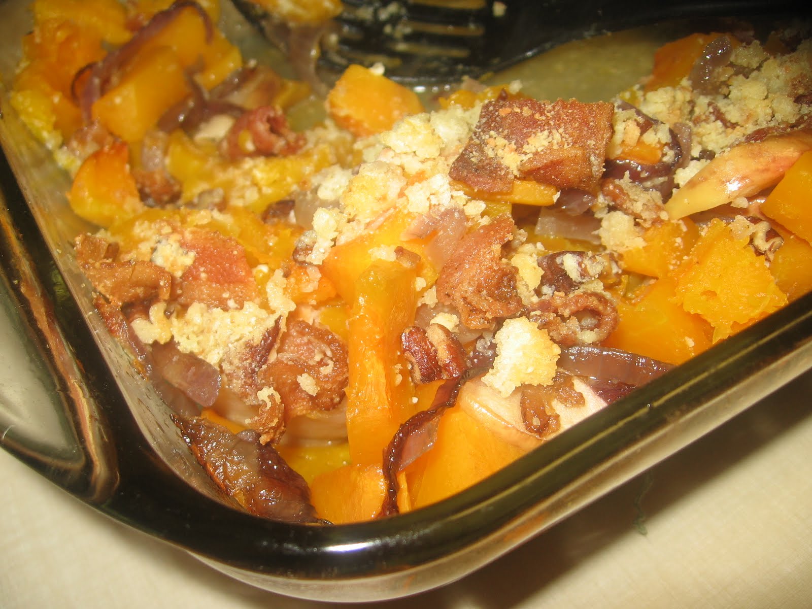 Lucy's Kitchen Squash, Bacon and Onion Gratin
