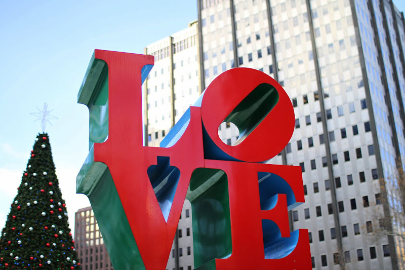 [262/265] LOVE Sign, Philadelphia, Pennsylvania, USA - victoria's photo