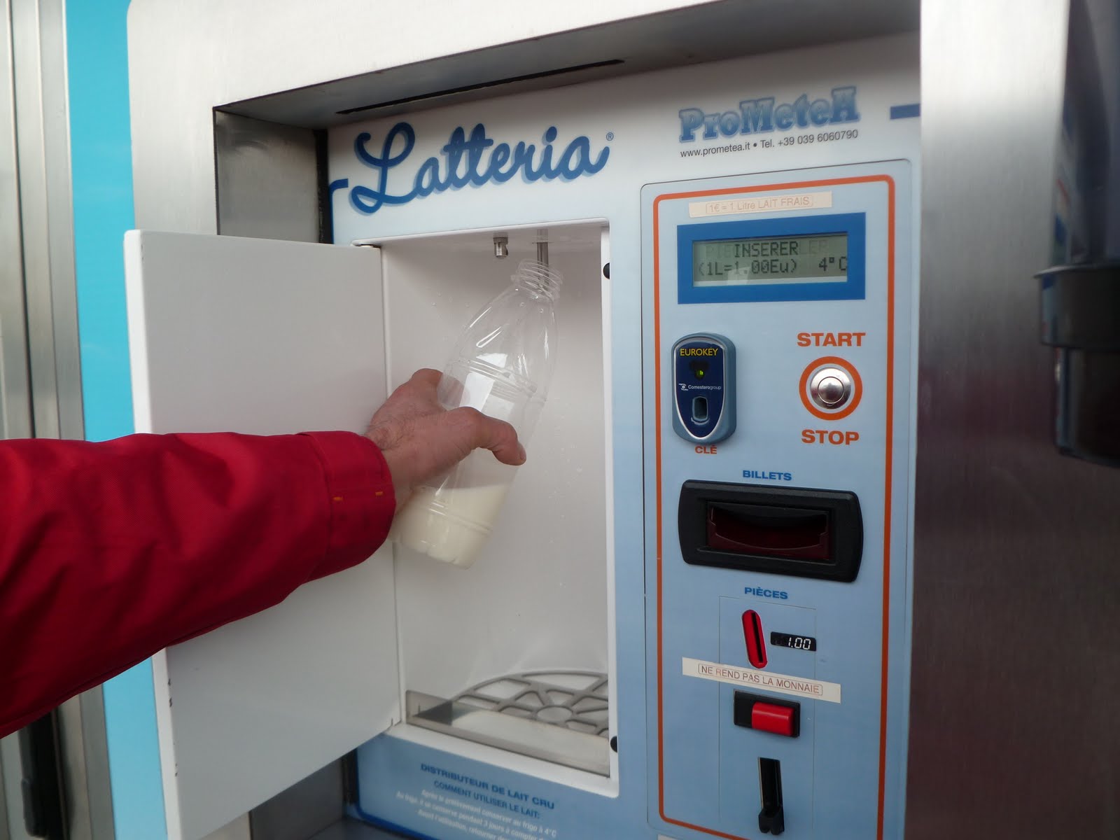 Le Distributeur de Lait Frais à Panazol 24/24 H et 7 jours/7 le Distributeur de Lait, comment