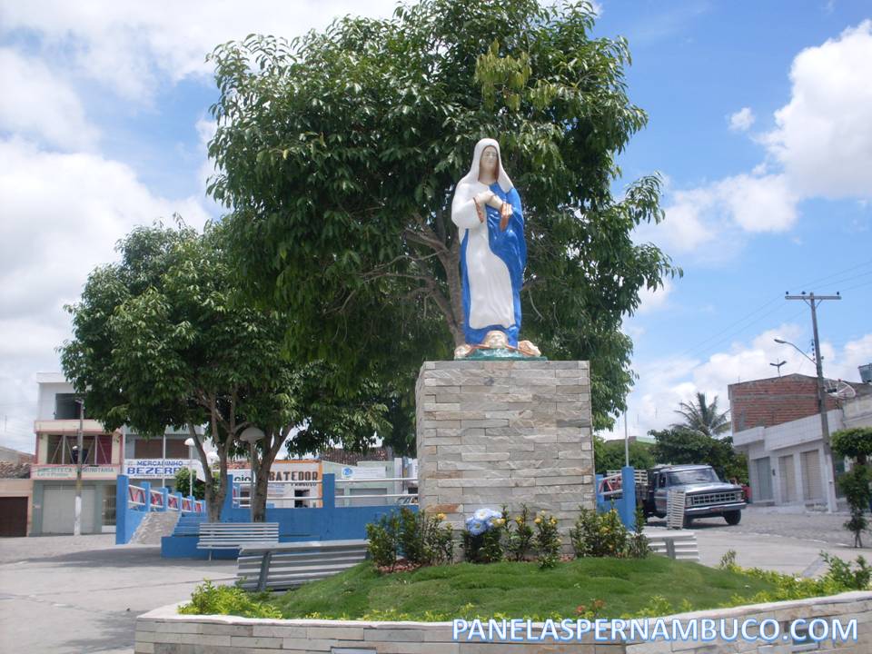 [Que+santa+e+essa+02.JPG]