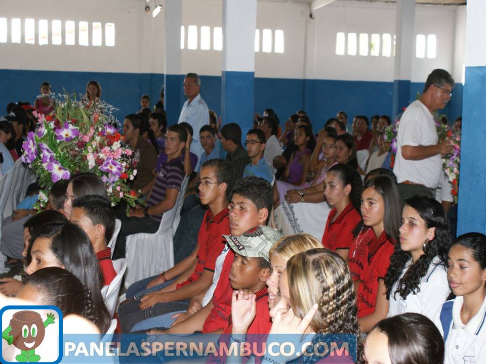 [Formatura+de+Cruzes+pernambuco+03.JPG]