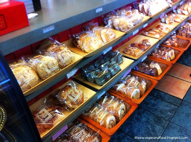 Manna Bakery Koreatown Vegas and Food
