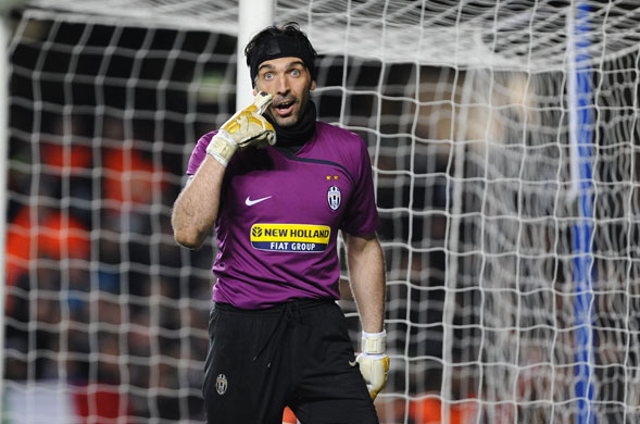 [Chelsea-v-Juventus-Buffon-001.jpg]