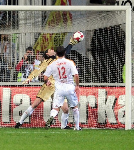 [B_6c95d38704ebbf73389709db41bee4a2.jpg]