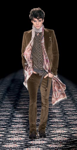 [gucci.jpg]