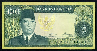 Paper Money currency Indonesia 1000 Rupiah Sukarno Suharto