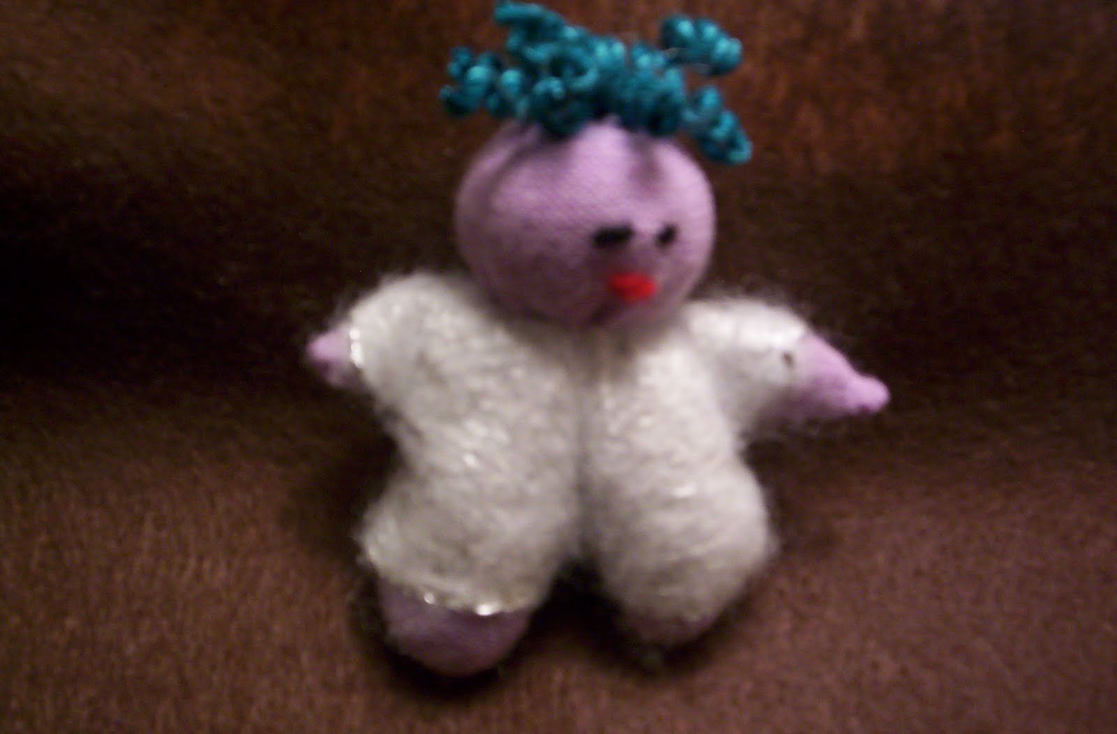 Almost Unschoolers How to Curl Yarn for Doll Hair