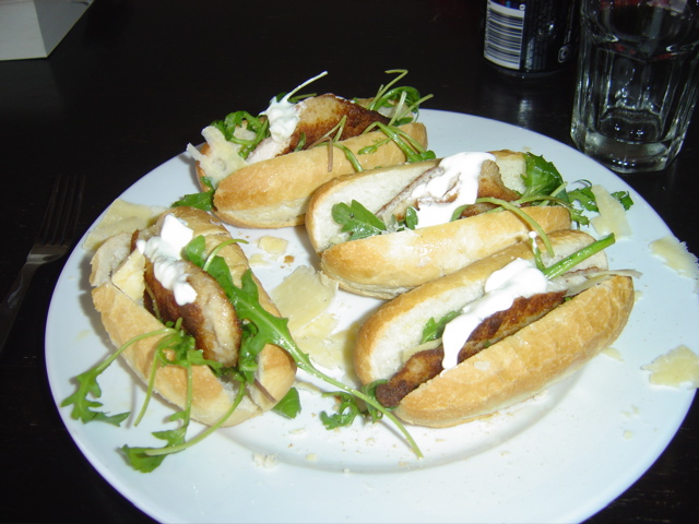 [20070313LeftoverRolls.jpg]