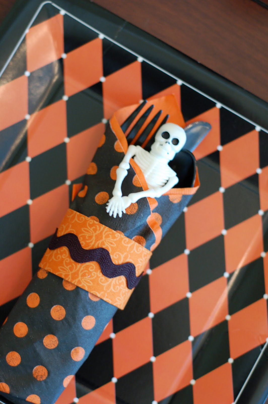 Life With Lulu and Junebug...And Carter, Too! Halloween Napkin Rings