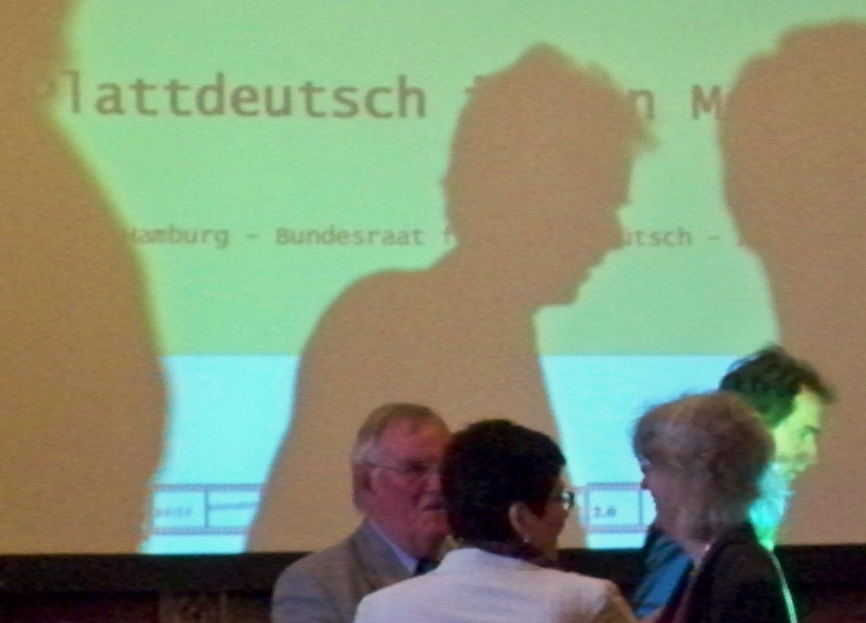 Tweebak Plattdeutsch in den Medien