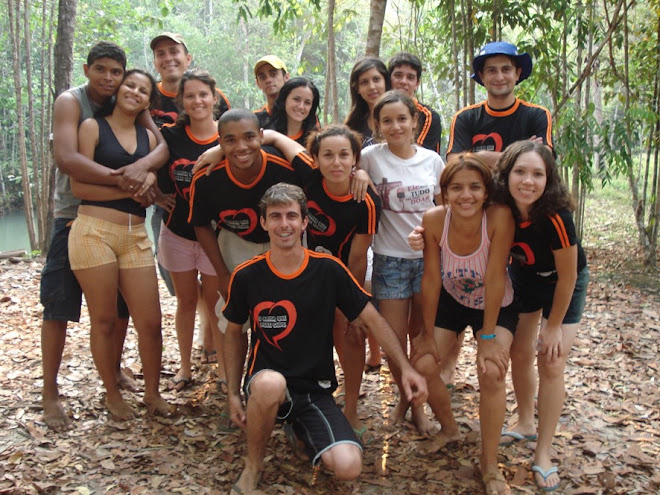 O PEQUENO GRANDE GRUPO...