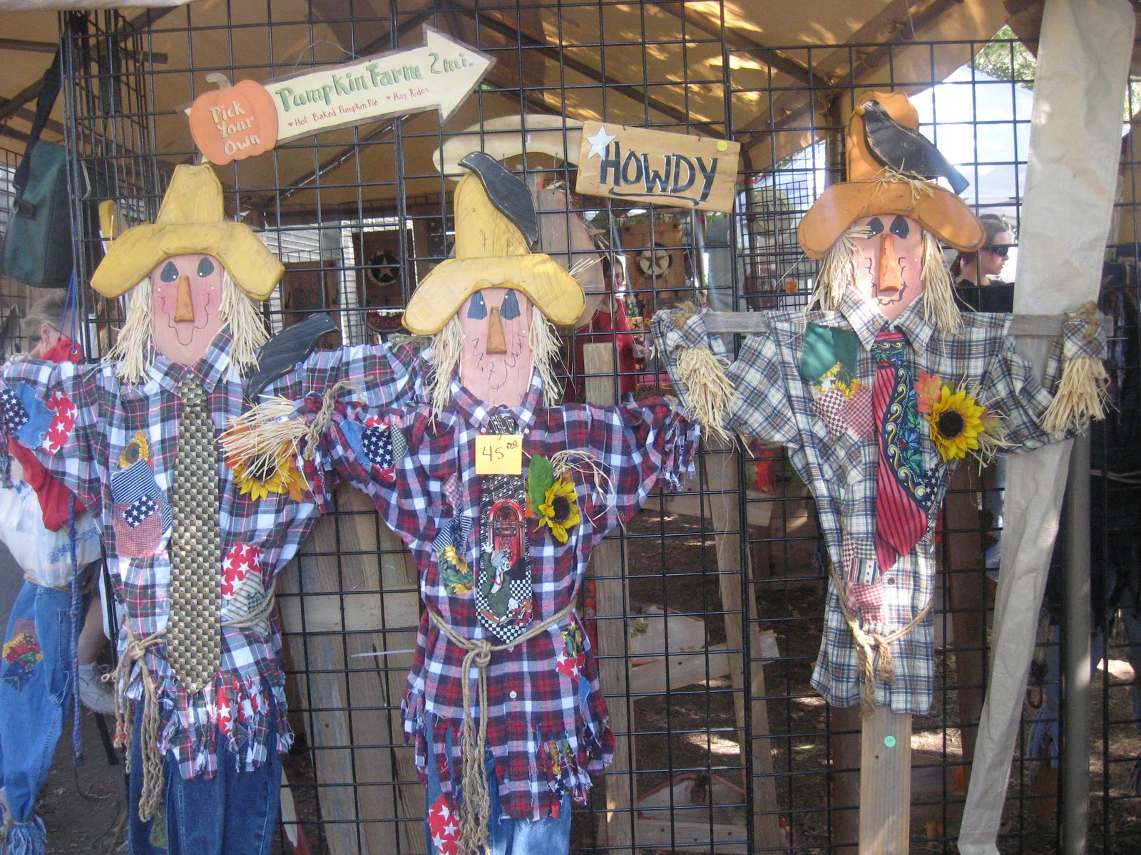 Cypress Chique Scarecrow Festival, Chappell Hill, Texas