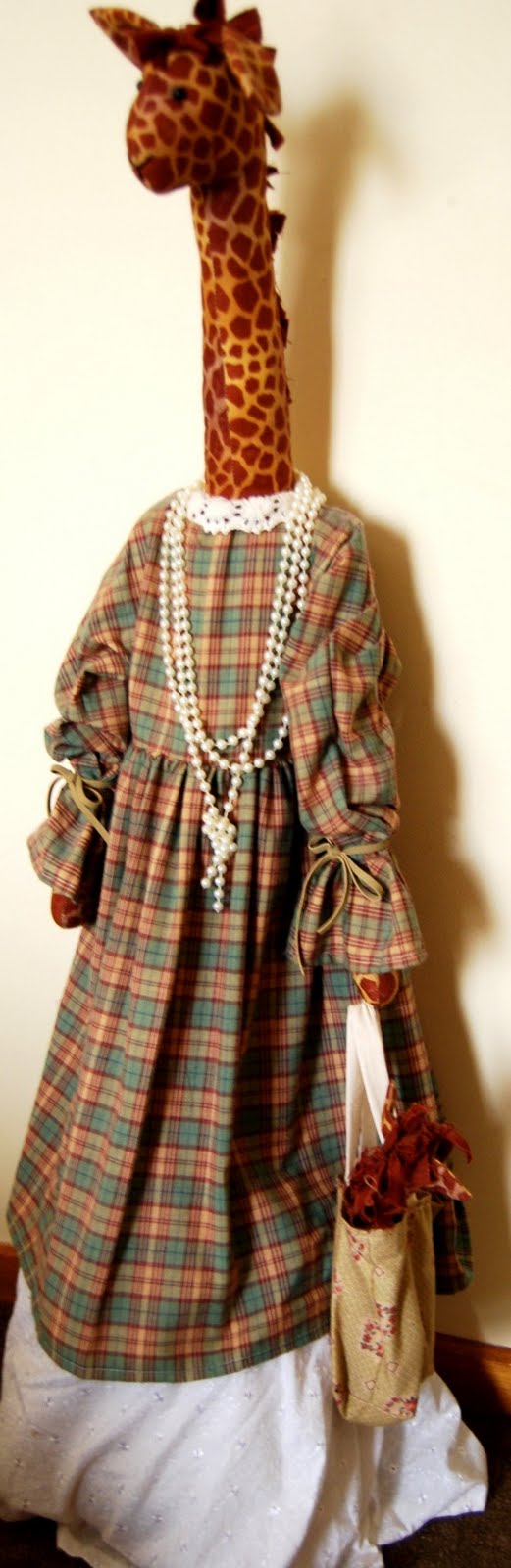 [Giraffe+material+doll.jpg]