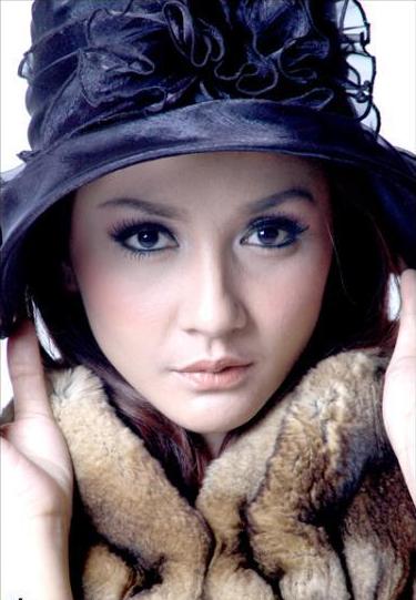 Foto Sexy Artis, Model, Indonesia: Intan Erlita Beautiful Indonesia