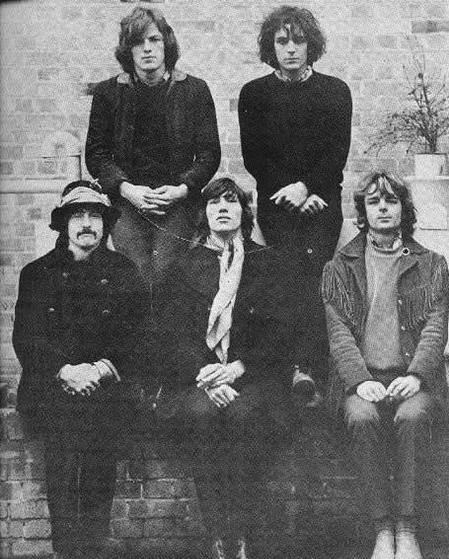 Pink Floyd: David Gilmour, Syd Barrett, Nick Mason, Roger Waters & Rick Wright.