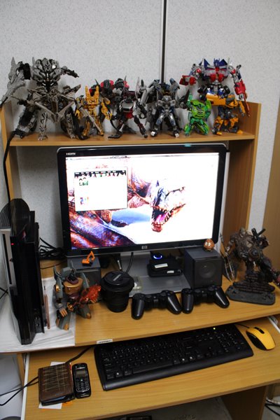 [room_setup_june09_00.jpg]
