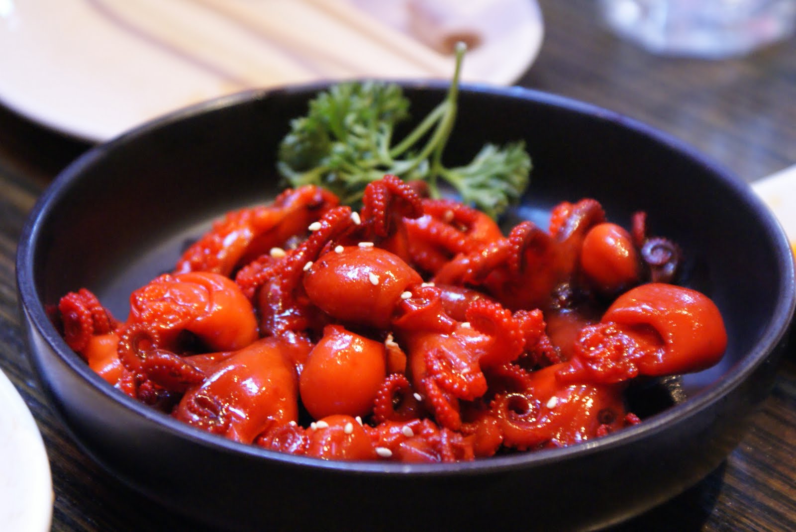 A little different, fried baby octopus [OC] (3264x1836) r/FoodPorn