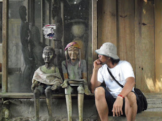 Patung Kayu Tanah Toraja