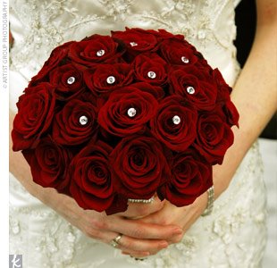 FOREVER AND EVER: Bouquet de rosas vermelhas
