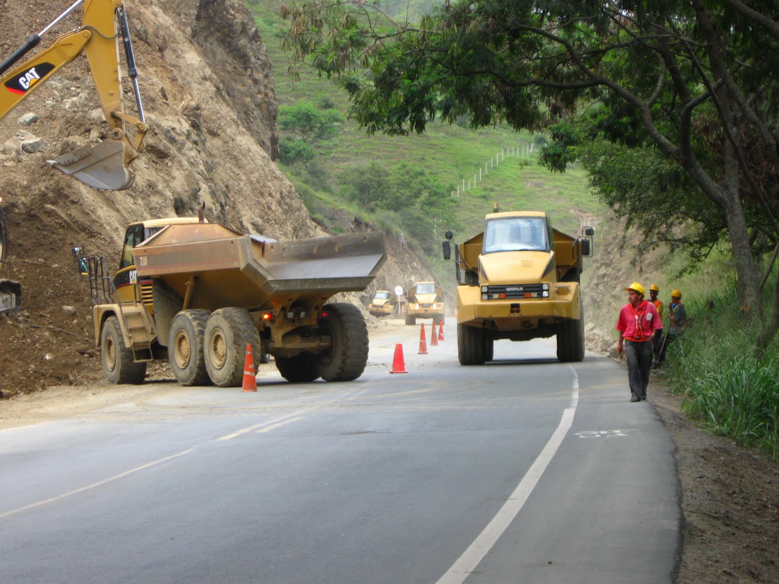 Accidente en vía Buga-Buenaventura afectó flujo vehicular por diez horas | Noticias de Buenaventura, Colombia y el Mundo