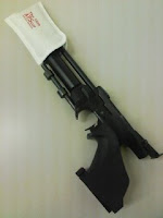 ＡＰＳカップの銃口カバーを自分のKSCカスタムカラーGP100に装着。