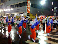 第２４回南越谷阿波踊り西口駅前通り演舞場。