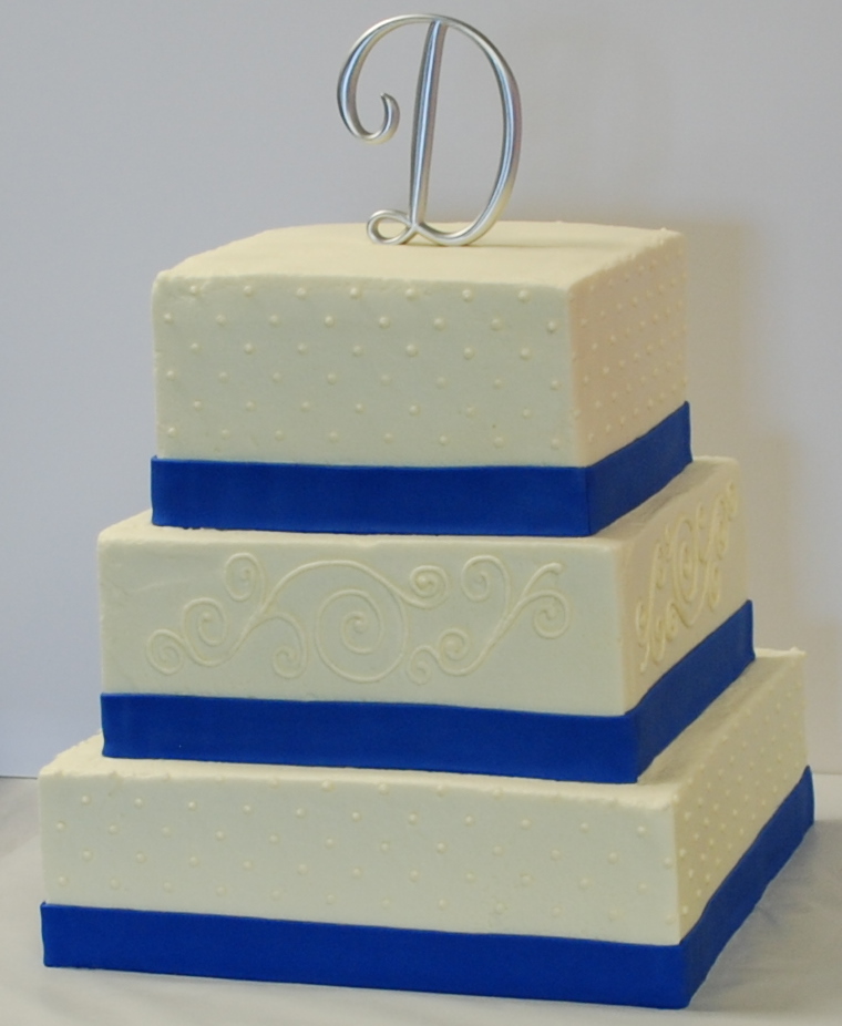 The Bakery Next Door Blue amp White Wedding Cake
