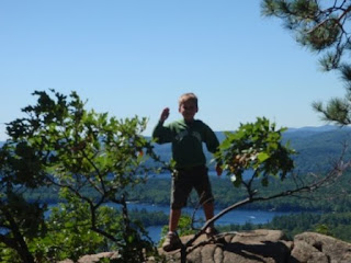 Blunoz Random Ramblings: West Rattlesnake Mountain Hike