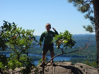 Blunoz Random Ramblings: West Rattlesnake Mountain Hike