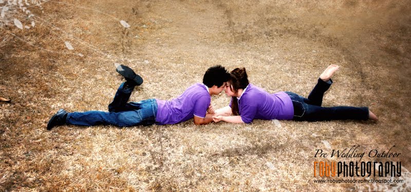 Outdoor's Prewedding