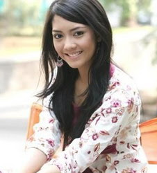 House Horny: Ririn Dwi Ariyanti Sexy Girls Lingerie