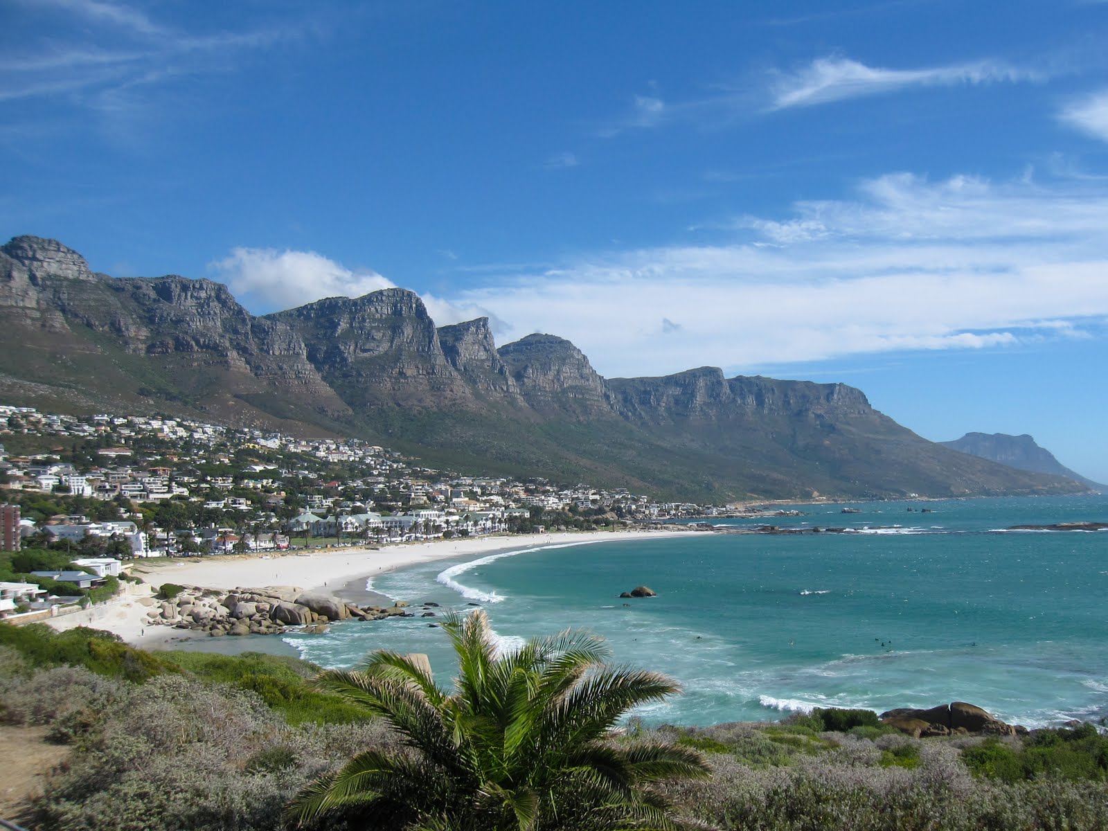 The 12 Apostles Mountains of Cape Town