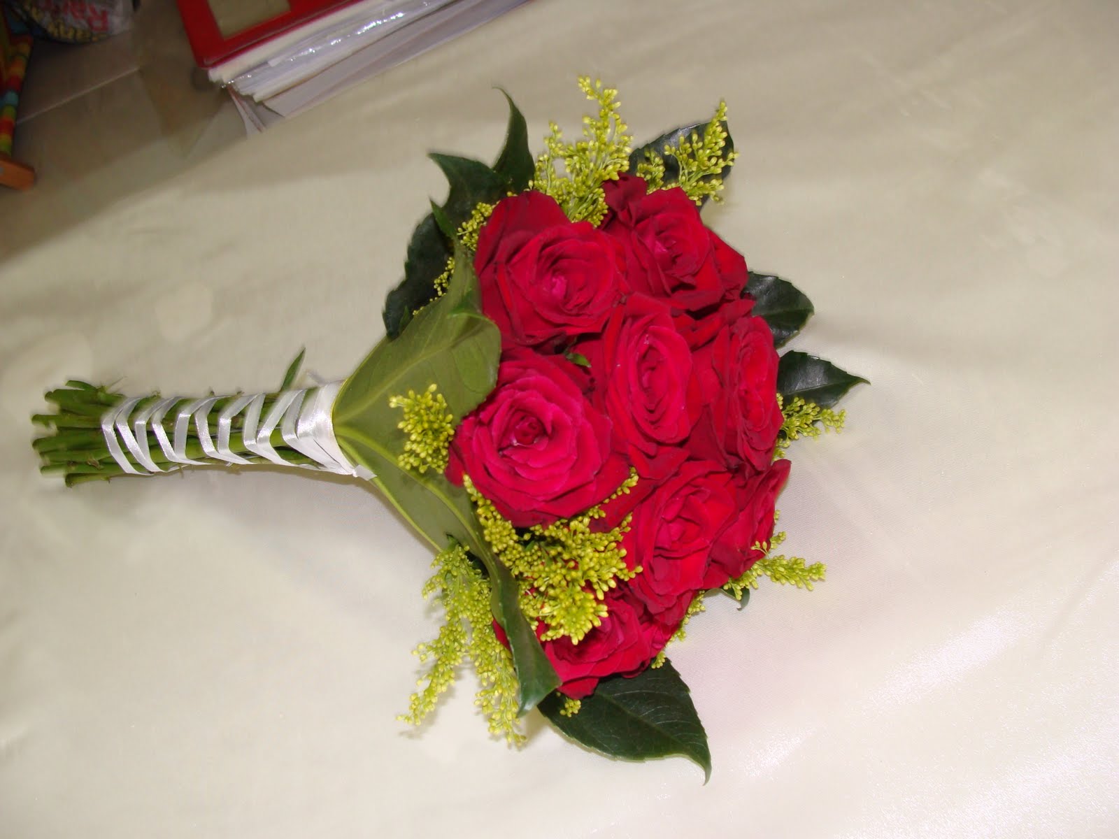 GUBAHAN HANTARAN @ heart-DECO: Gubahan Hand Bouquet