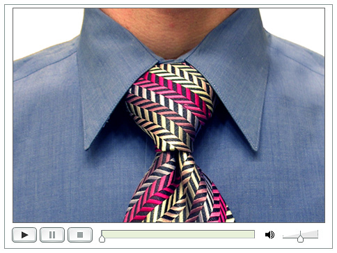 шутки про лесбиянство. мама застегивает пуговицу ребенку. умеешь завязывать. умеешь завязывать. как научиться завивать шнурки.