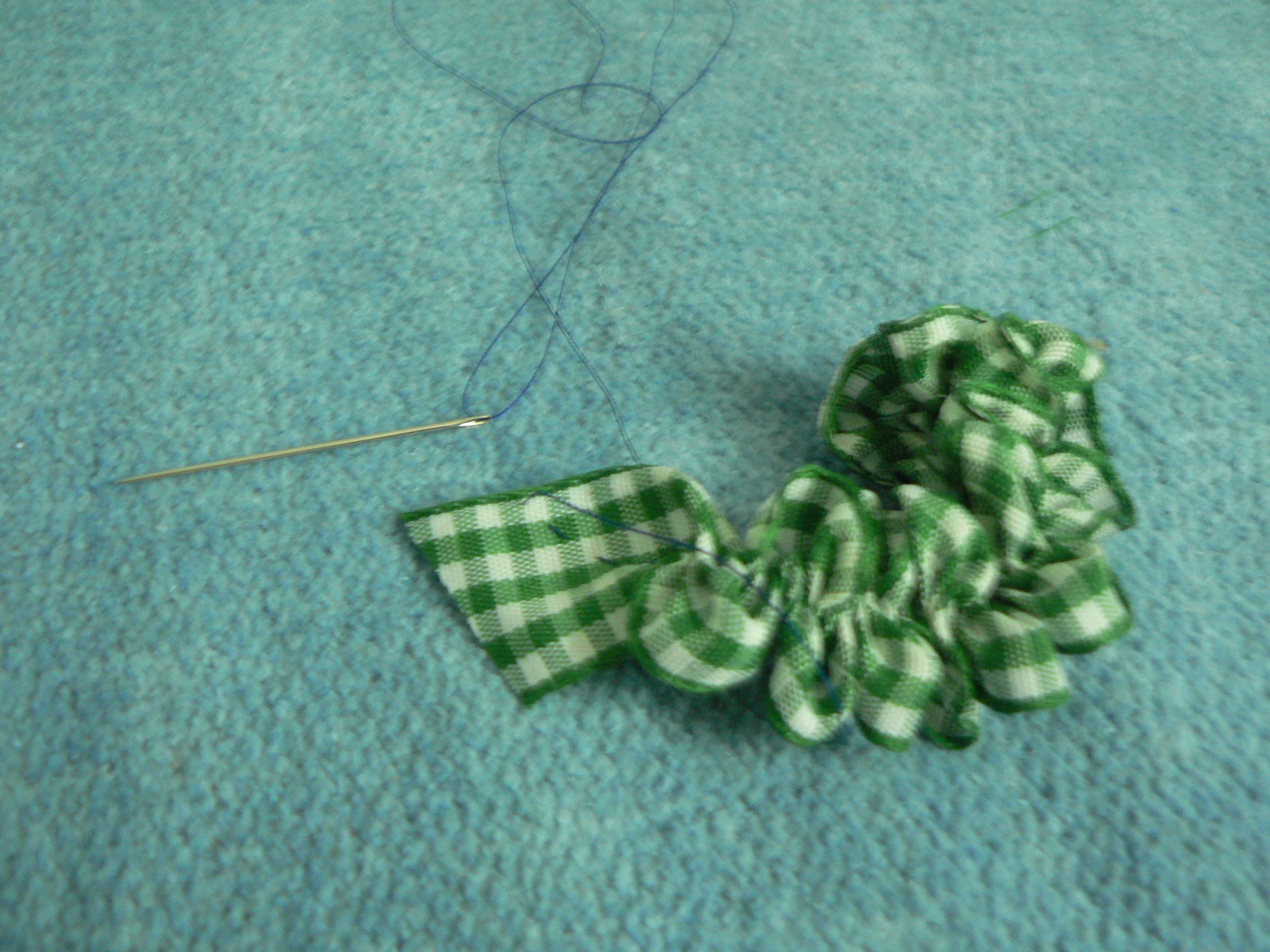 Juhi's Handmade Cards Gathered Ribbon Flower Turtorial