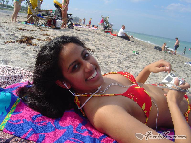 Hot Indian Girl Friends Goa Hot Indian Beach Girls-4374