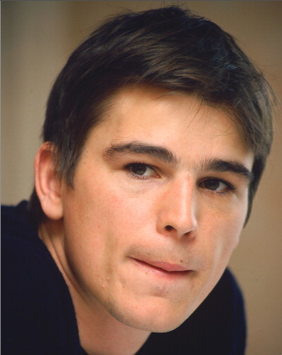 Celebrities That Look Alike: Josh Hartnett & Tommy Lee Jones