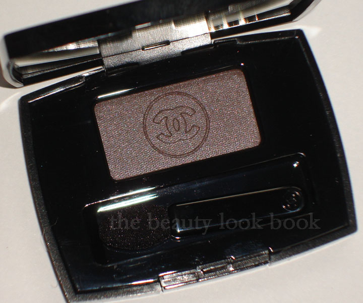 Chanel Taupe Grisé 87 Soft Touch Eyeshadow - The Beauty Look Book