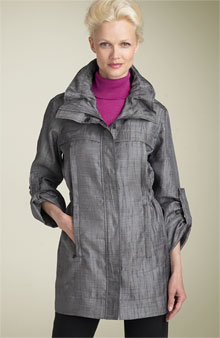 [nic+zoe+trench.jpg]