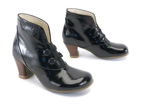 [Fluevog+Giulia.jpg]