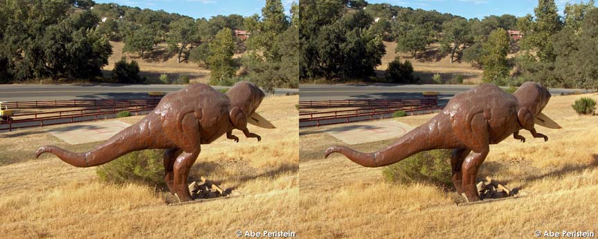 [070825-Atascadero--dinosaur-4-X-C-BLOG.jpg]