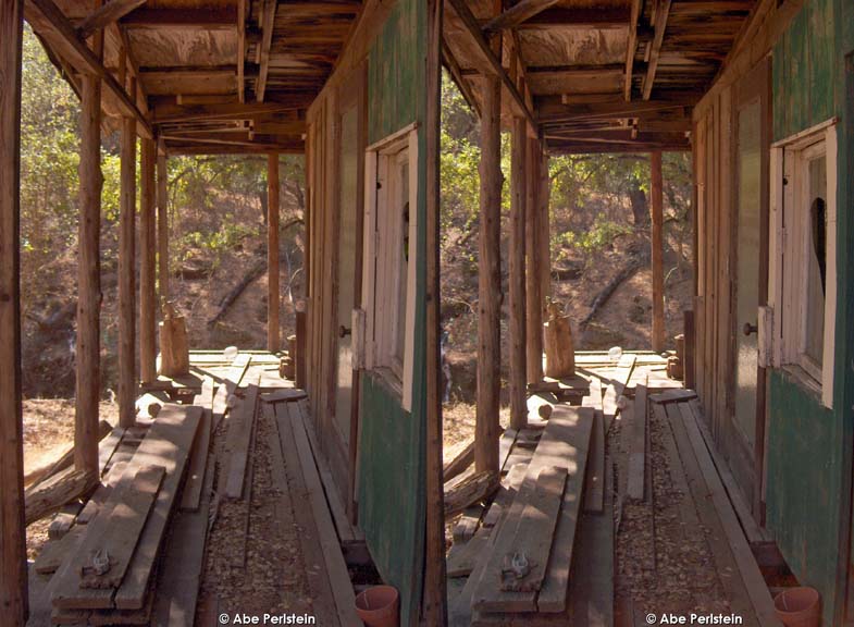 [071001-Red-Mt-Ranch--cabin-porch-X-C-BLOG.jpg]