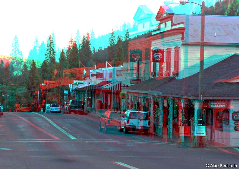 [070930-Mariposa--Main-Street-ANA-C-BLOG.jpg]