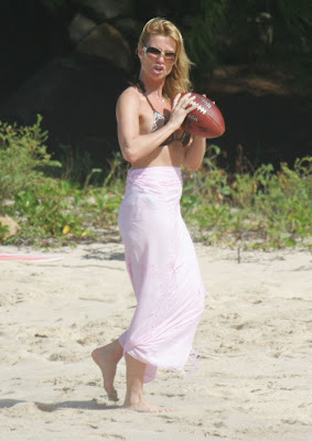 More Nicollette Sheridan in bikini candids playing football ~ Mind