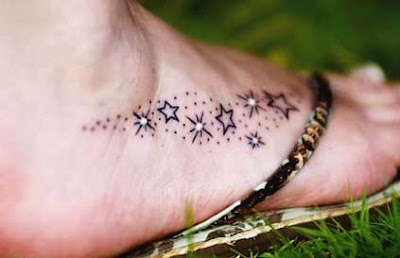 Shooting Star Tattoos on Star Foot Tattoos Dazzling Steps   Tattoo Design