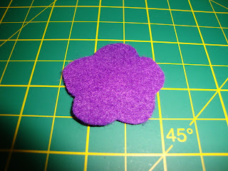 flor+de+feltro+015.JPG