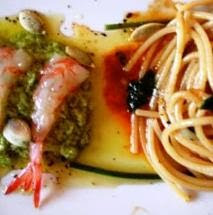 Spaghetti alla sugosità di gambero rosso Siciliano e pesto di tenero di zucchina