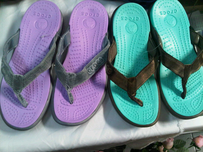  Crocs  sandals  shoes  shop Sandal  Jepit Crocs  KWS Minat 