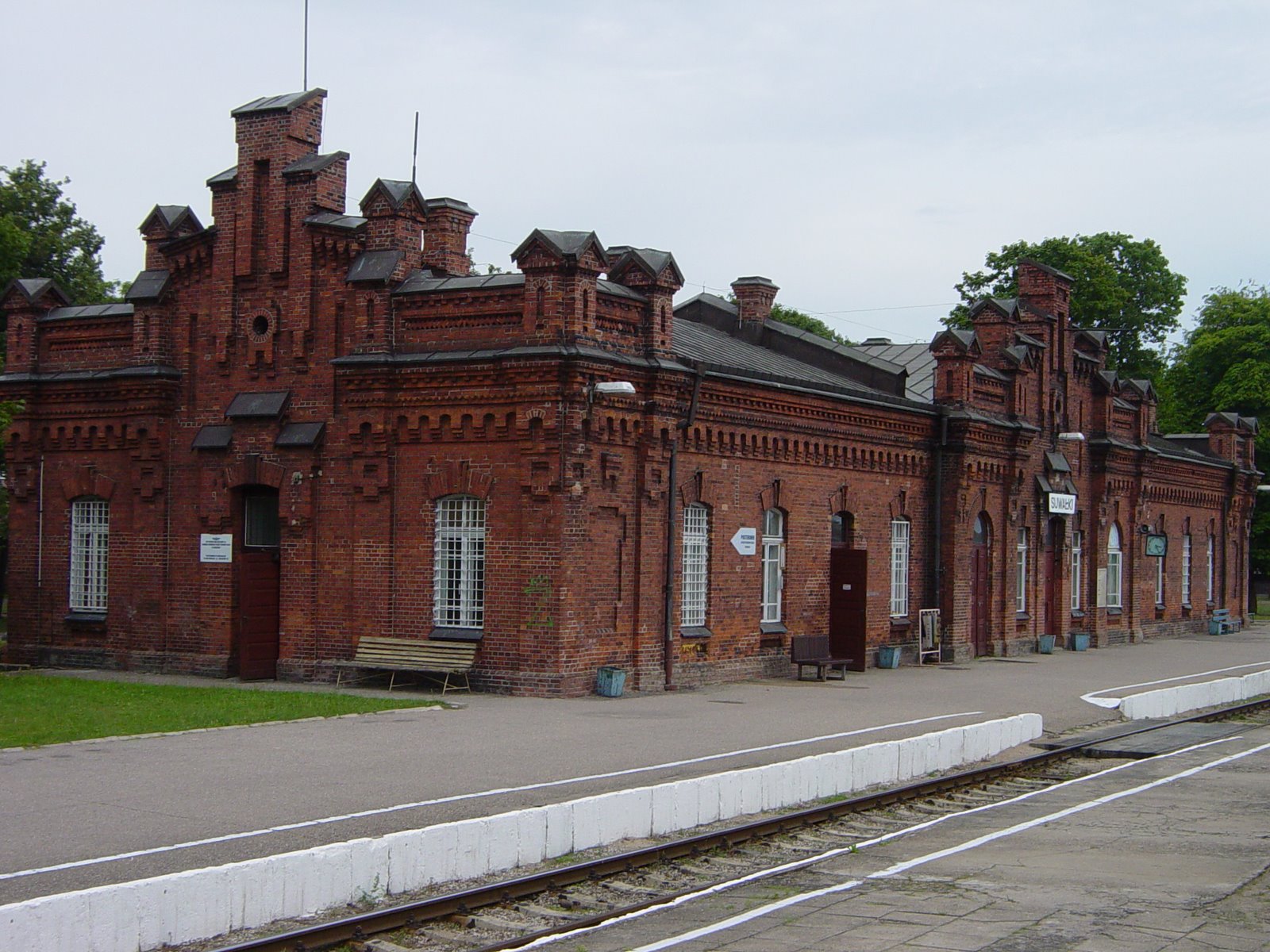 [Poland+train+station+Suwalki+dsc04213.jpg]