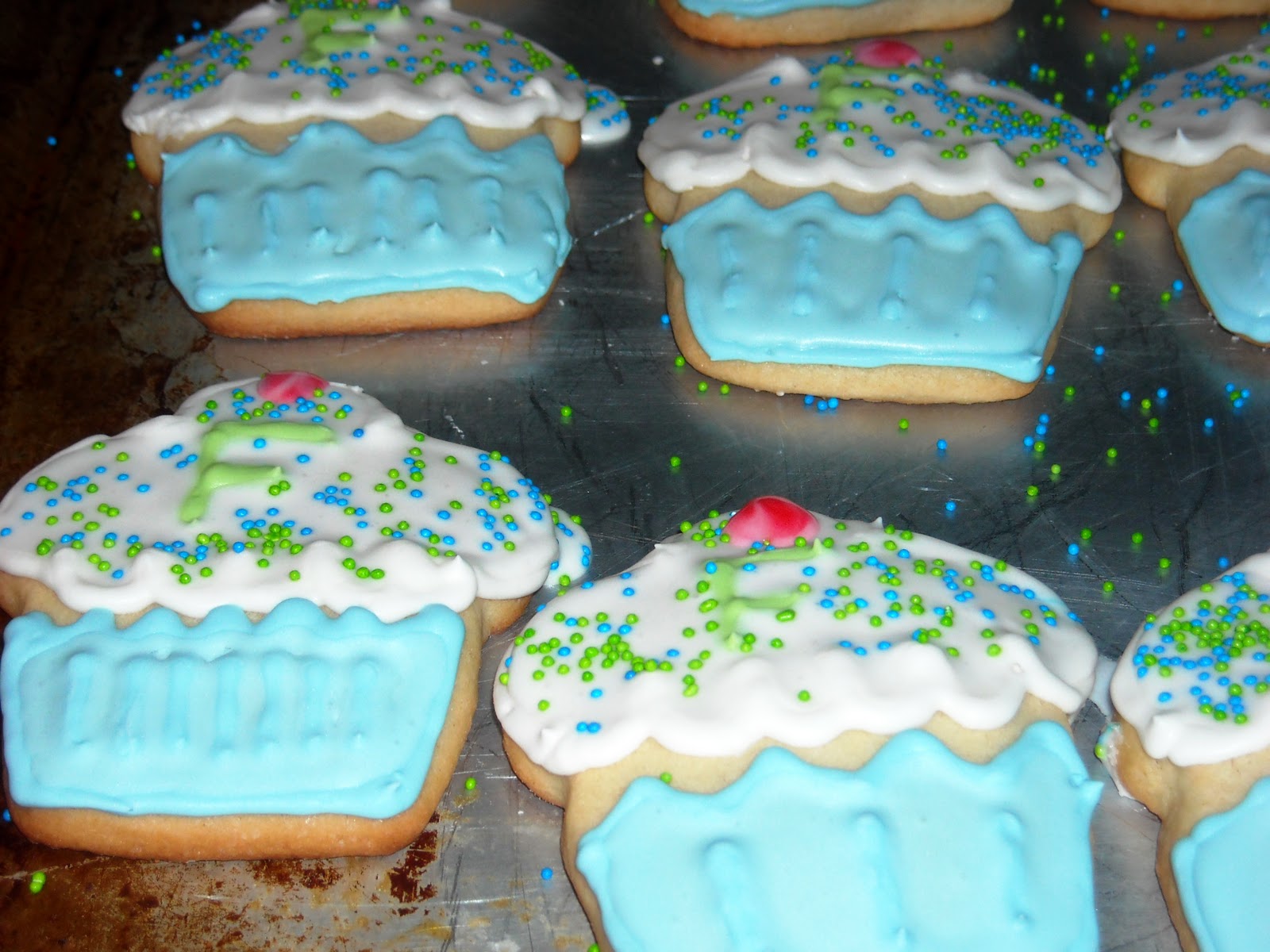 Hello Dollies! Bakery Cupcake Cookies Round 2